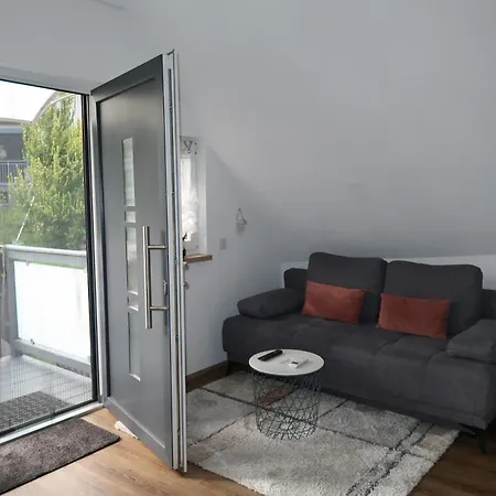 Kleine, Gemuetliche Dachgeschosswohnung