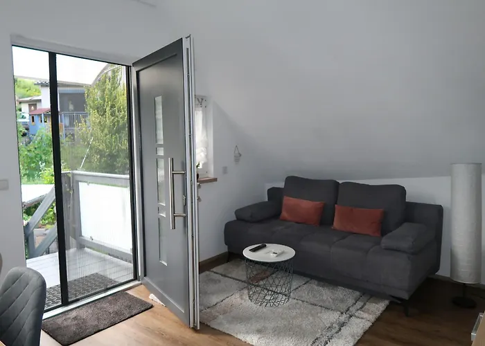 Kleine, Gemuetliche Dachgeschosswohnung